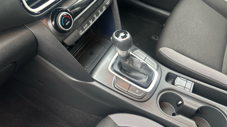 Hyundai Kona 1.6 GDi Hybrid Premium 5dr DCT Hybrid Hatchback